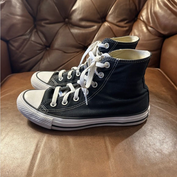Converse Chuck Taylor All Star High-Top Sneaker Size 7.5 - Picture 3 of 7